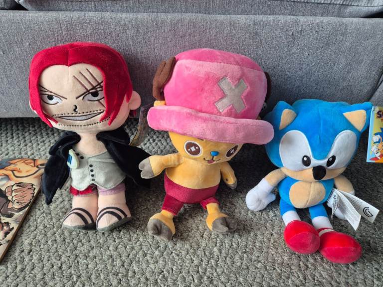 One Piece & Sonic the Hedgehog Plush Toys - Good Condition