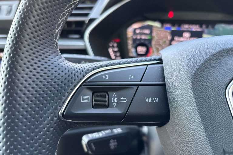 2022 Audi Q3 40 TDI 200 Quattro S Line 5dr S Tronic SUV Diesel Automatic