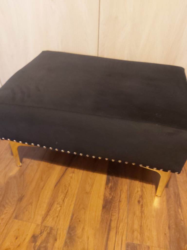Footstool black modern immaculate 