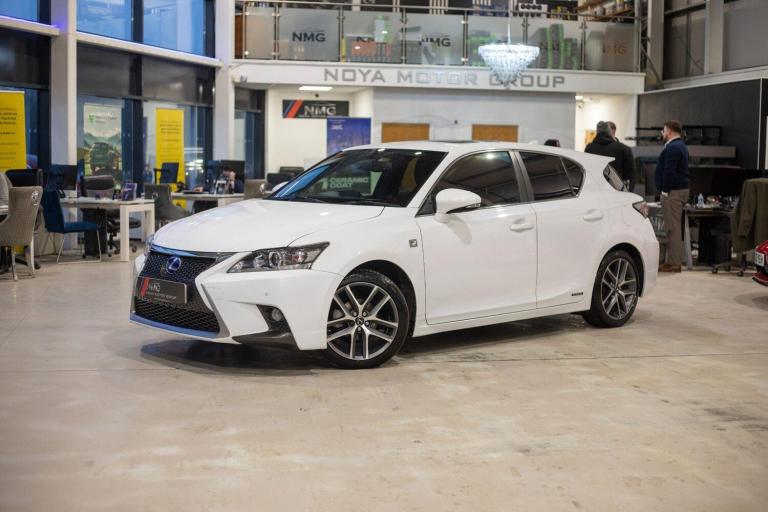 2015 Lexus CT 1.8 200h F Sport Hatchback 5dr Petrol Hybrid CVT Euro 6 (s/s) (136 ps) **Fi HATCHBA...