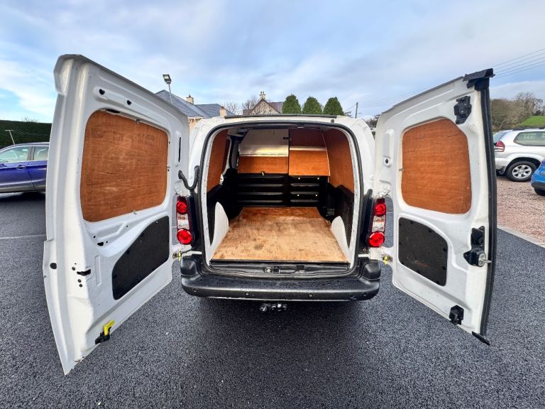 2015 Peugeot Partner 1.6L - Not Citreon Berlingo - Toyota Proace 
