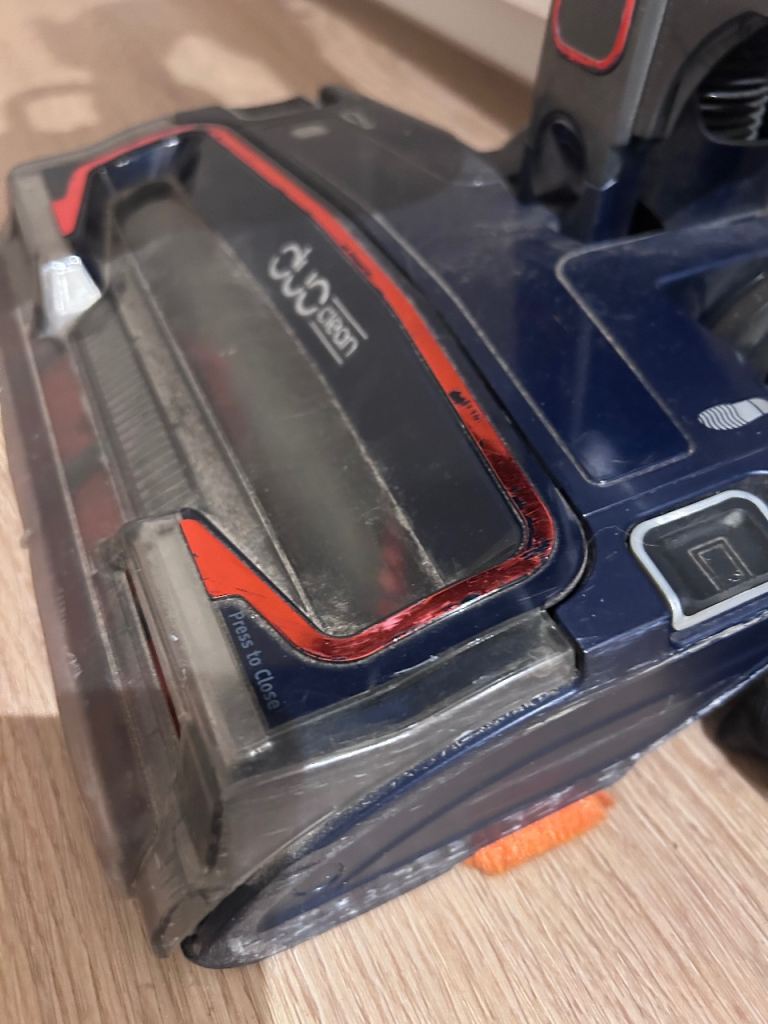 Shark ION Cordless Vacuum Cleaner with DuoClean – Good Condition