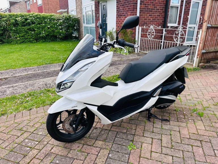 Honda PCX 125cc 601Miles!