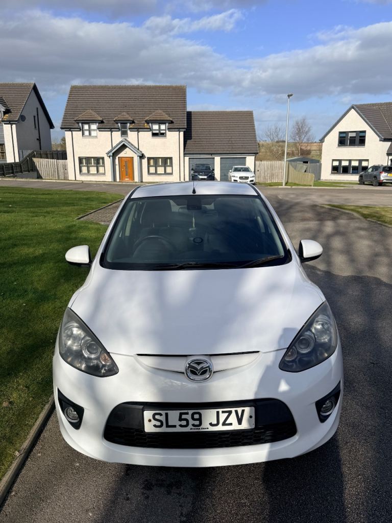 MAZDA 2 Sport