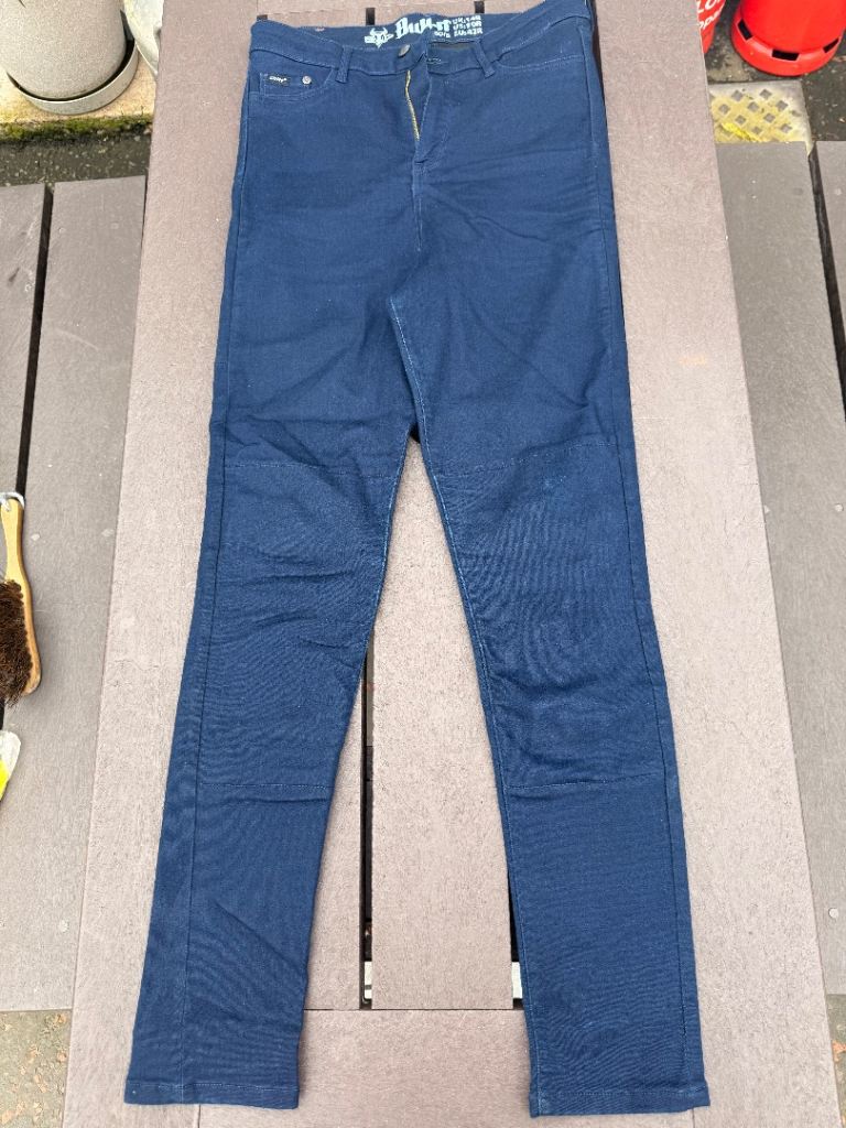 Motorbike Jeans – Bull-it Convec Ladies Jeans including knee armour (size 14)