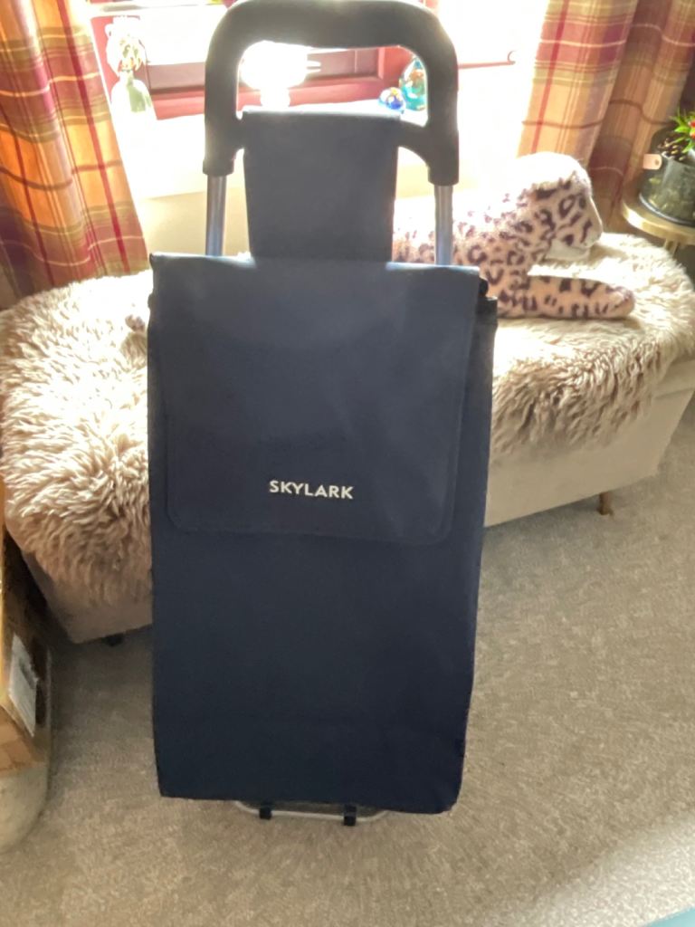 Skylark Shopping Trolley 