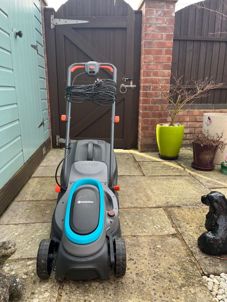 Gardena lawnmower