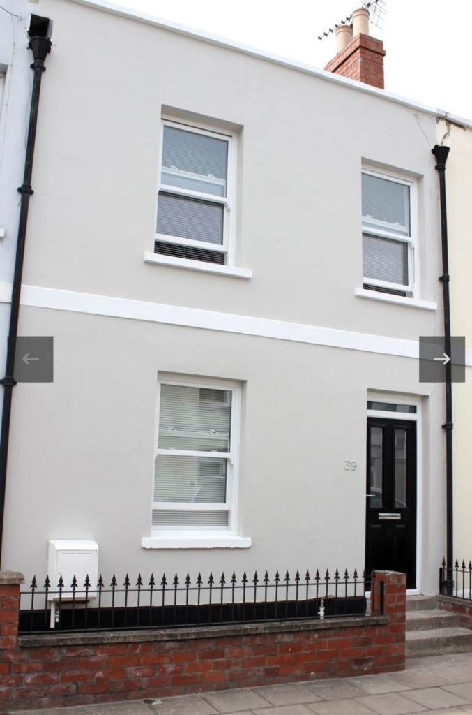 Student house share in Cheltenham