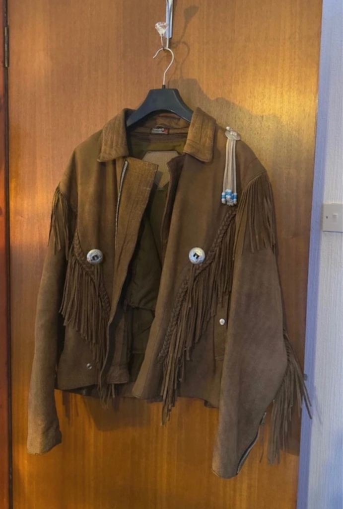 Diamond Leather Size 44 Tan Suede Jacket With Thinsulate Layer And Fringing