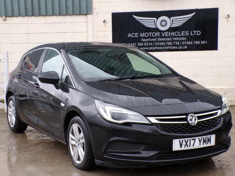 2017 Vauxhall Astra CDTi ecoFLEX Tech Line Hatchback Diesel Manual