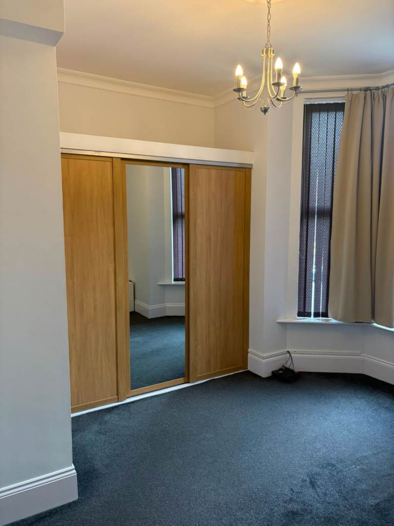 1 Bedroom Flat