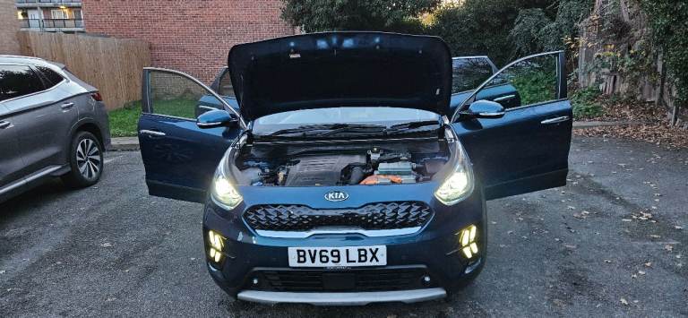 Kia NIRO 4 GDi S-A,HYBRID Estate, 2019,, 1580 (cc), 5 doors