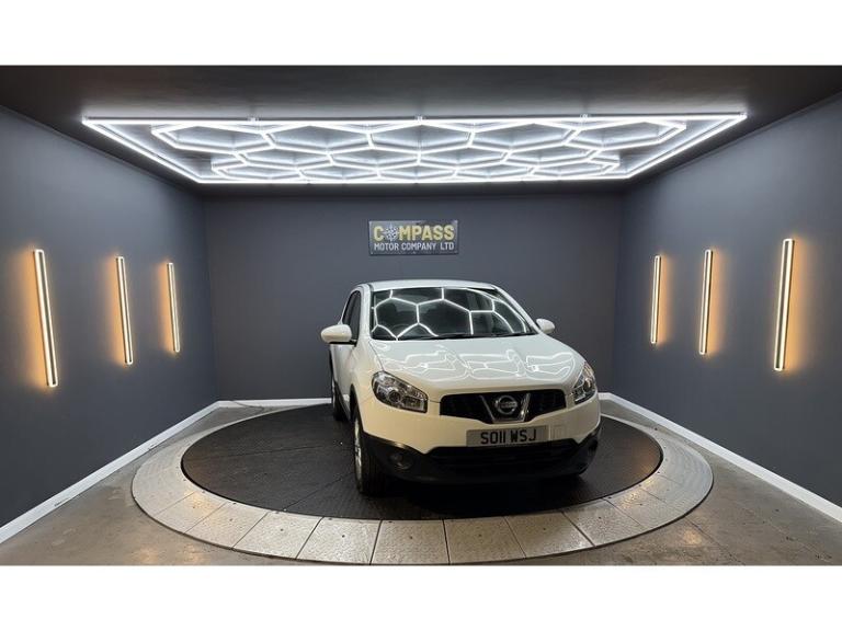 2011 Nissan Qashqai 1.6 [117] Acenta 5dr HATCHBACK PETROL Manual