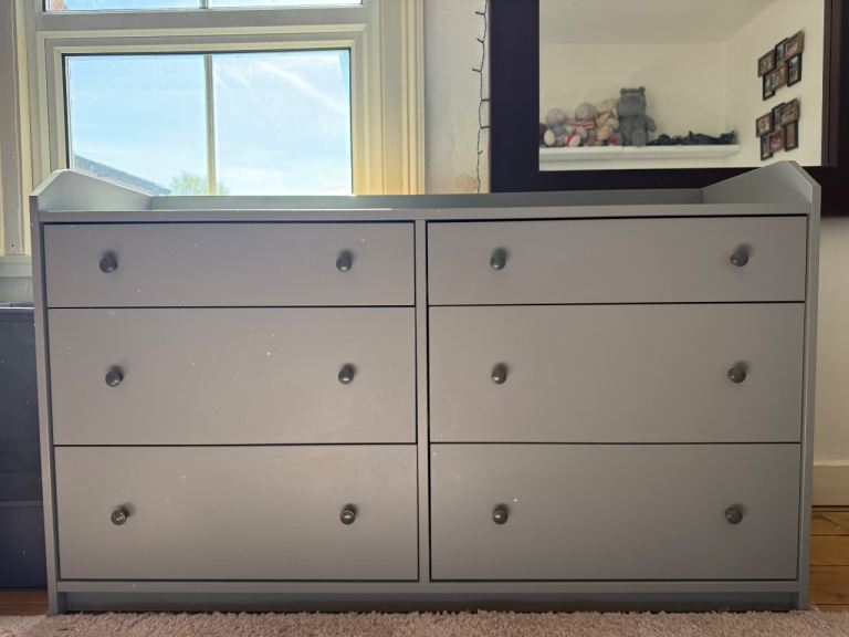 IKEA 6 draw chest of draws