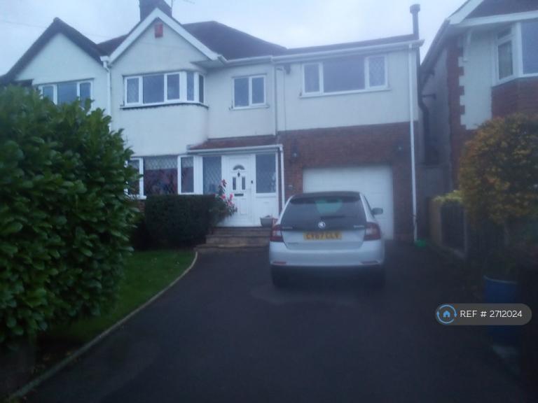 1 bedroom in Dark Lane, Birmingham, B47 (#2712024)