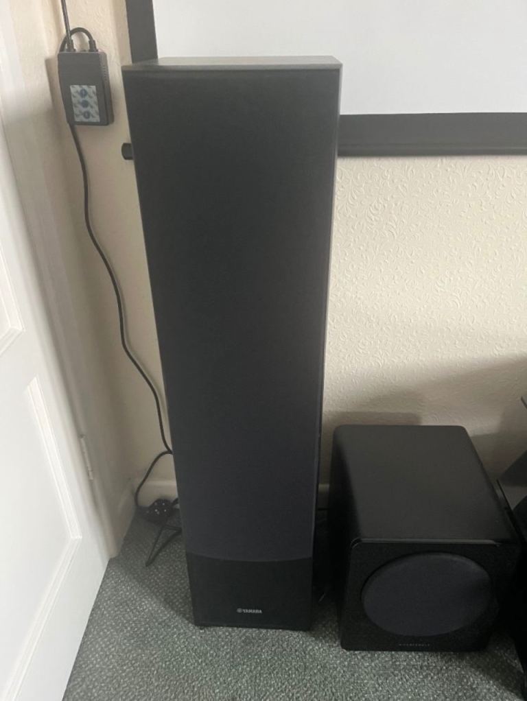 Yamaha speakers