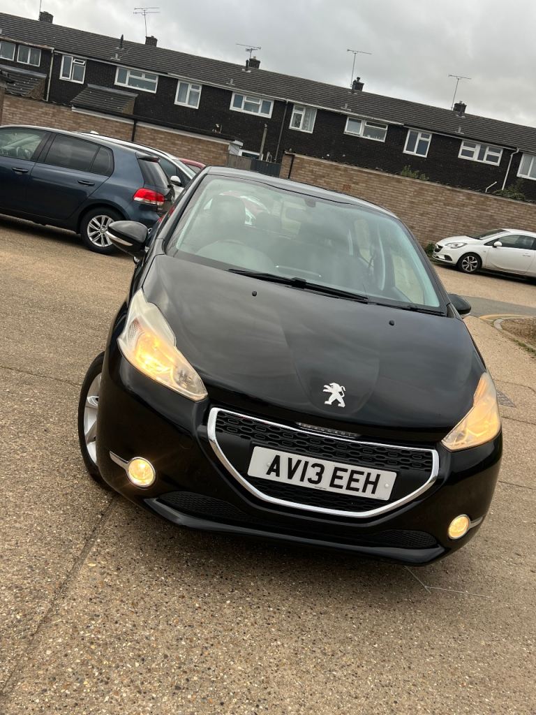 For sale Peugeot 208