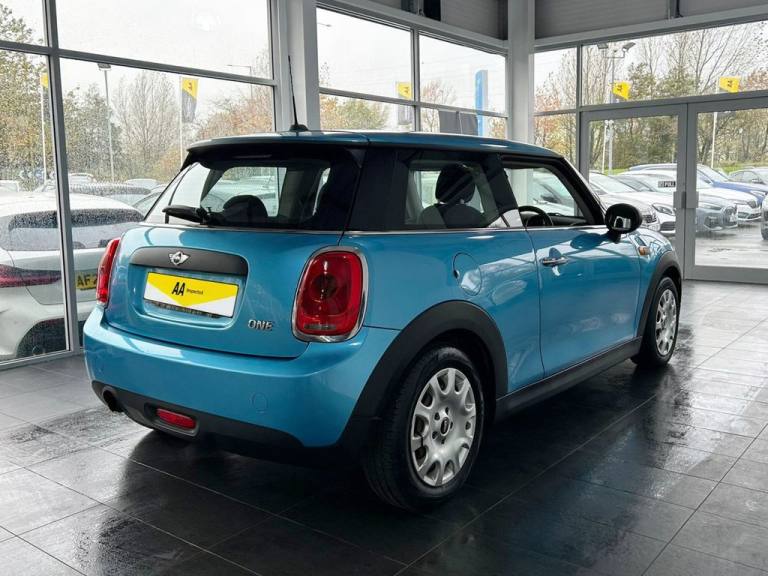 2017 MINI Hatch 1.2 One Hatchback 3dr Petrol Manual Euro 6 (s/s) (102 ps) 2 FORMER OWNERS Hatchba...