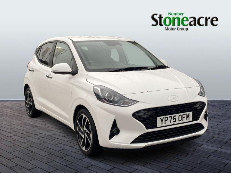  Hyundai i10 1.2 Premium Hatchback 5dr Petrol Auto Euro 6 (s/s) (79 ps) Petrol Automatic