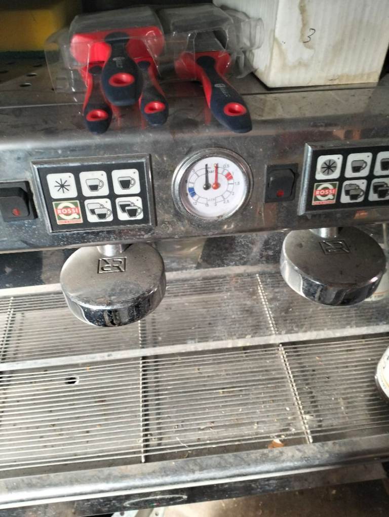 Cafe machine 