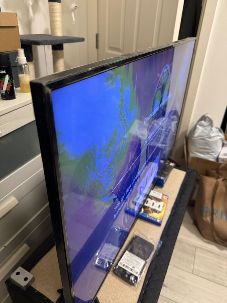 Samsung UHD Smart 43 inch like new conditiom