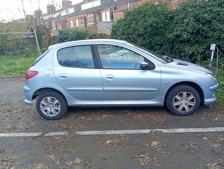 Peugeot 206 1.4 petrol