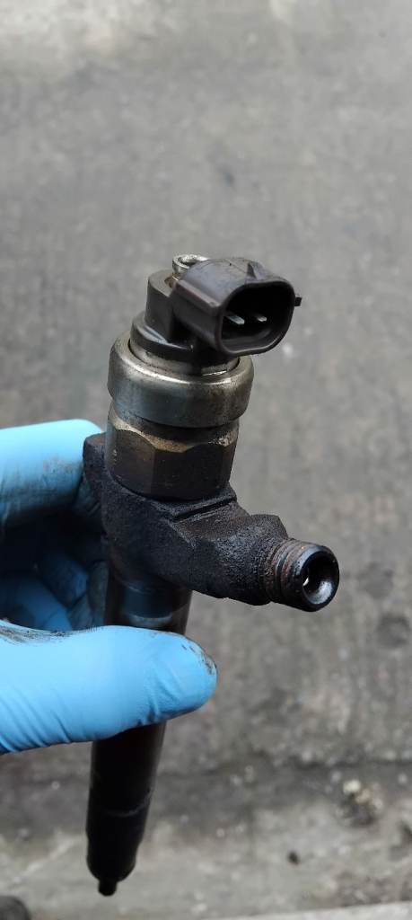 2.2 hdi citroen relay/ transit injectors