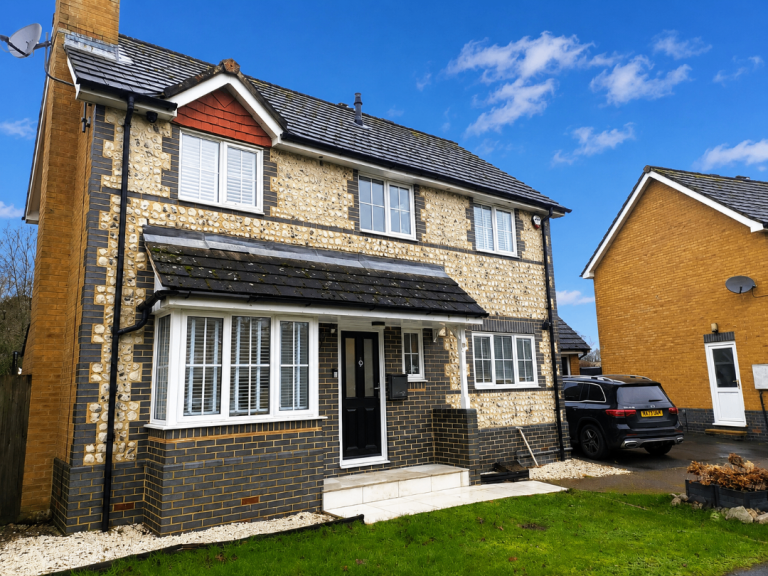 3 bedroom detached house, Reigate 