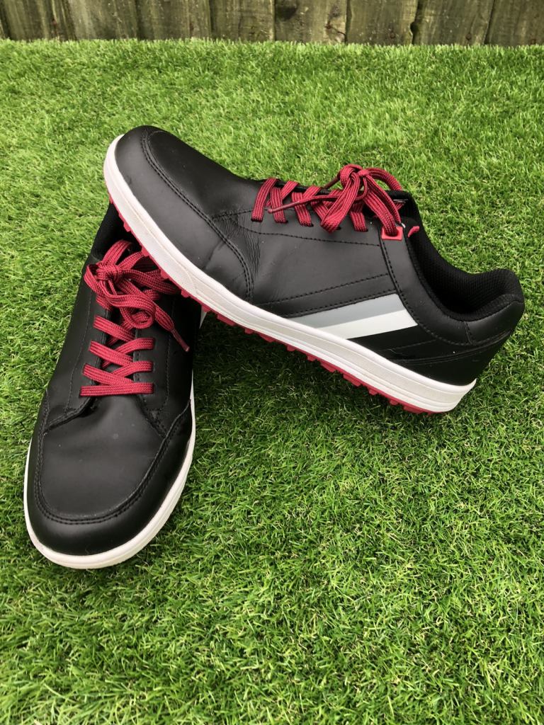 Men’s golf shoes 