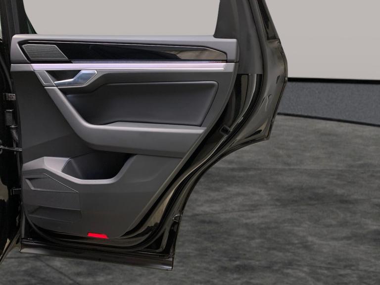 2023 Volkswagen Touareg 3.0 TDI V6 Black Edition SUV 5dr Diesel Tiptronic 4Motion Euro 6 (s/s) (2...