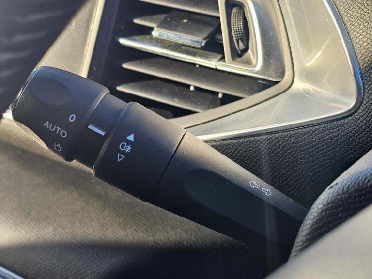 2018 Peugeot 308 SW 1.2 PureTech Active Manual 5Spd Euro 6 (s/s) 5dr ESTATE Petrol Manual