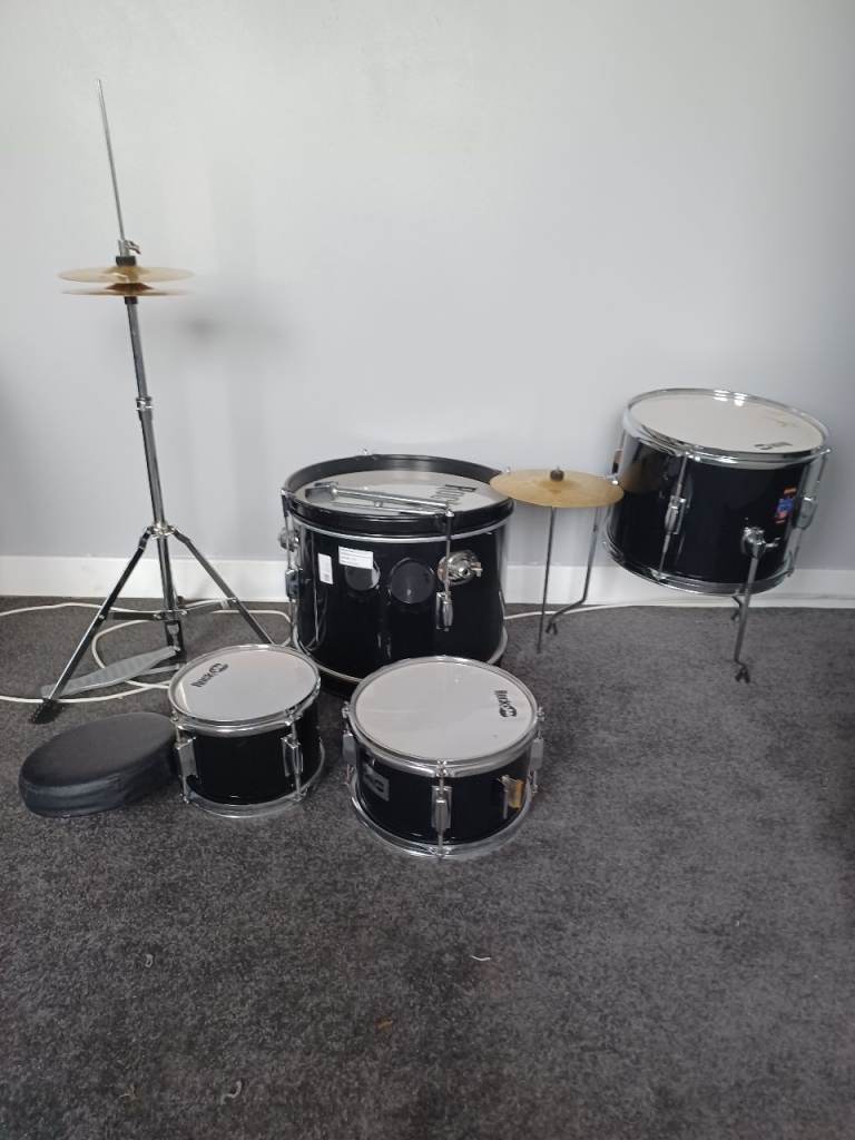 image for Drums and speakers 