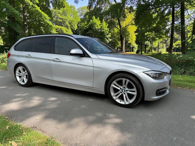 BMW 3 SERIES 2.0 320d Sport Touring 2012