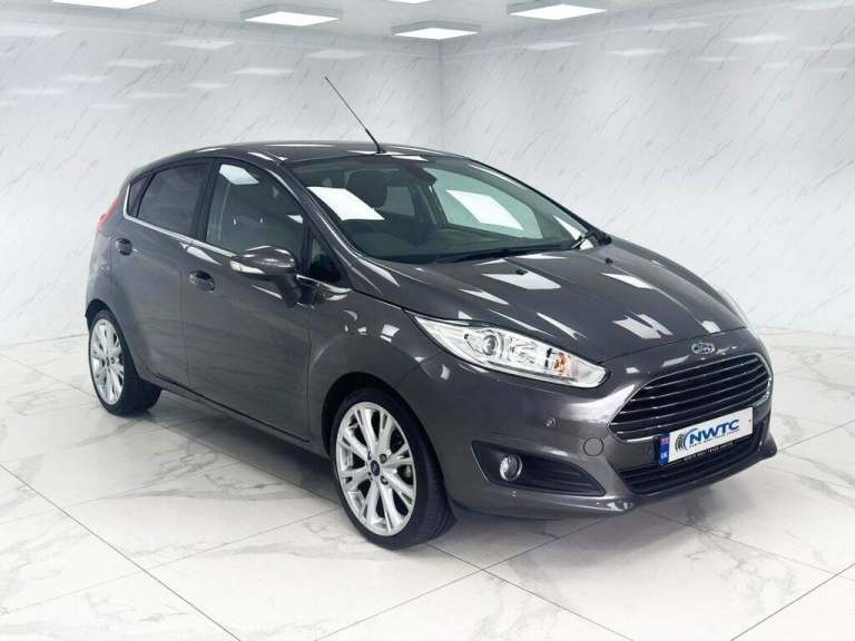 2015 Ford Fiesta 1.5 TDCi Titanium Hatchback 5dr Diesel Manual Euro 6 (75 ps) F/S/H! 1 FORME Hatc...