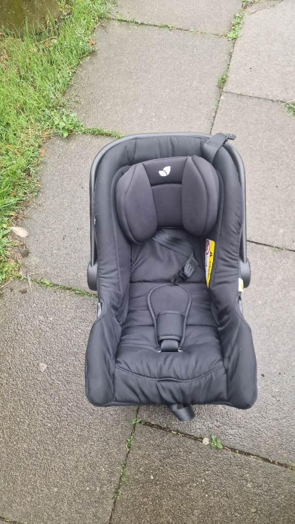 Joie Baby Car Seat - Black, Good Condition