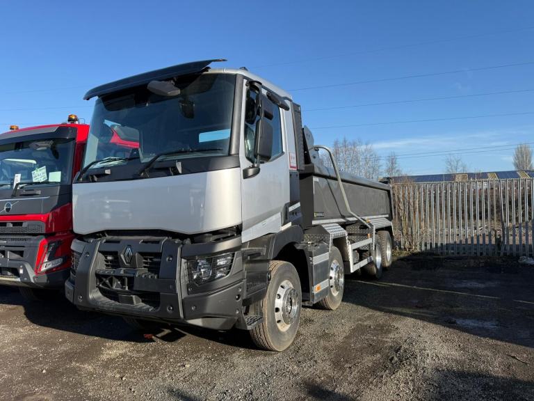 Renault C RANGE P8x4 OFF ROAD 13L TIPPING TIPPER BODY 32T