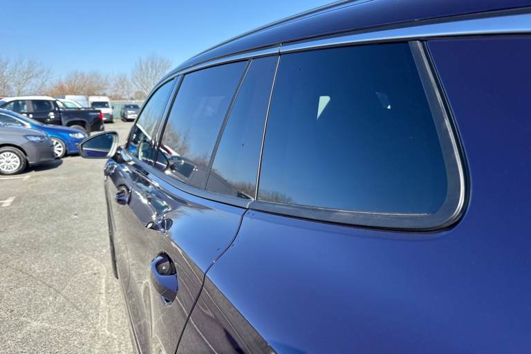 2025 Volkswagen Touran 1.5 eTSI R-Line 5dr DSG7 [7 Seat] Estate PETROL Automatic