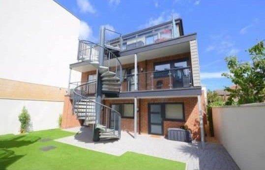 Studio flat available to rent from 12/05/26