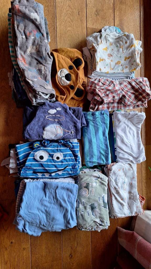 Baby boy clothing bundle. 9-12 months. 