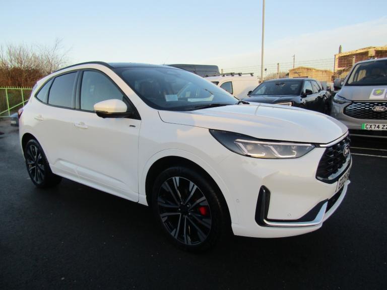 2025 Ford Kuga 2.5 PHEV ST-Line X 5dr Auto - 20'' Alloys / Tech Pack / Glass Pan Roof Estate Petr...