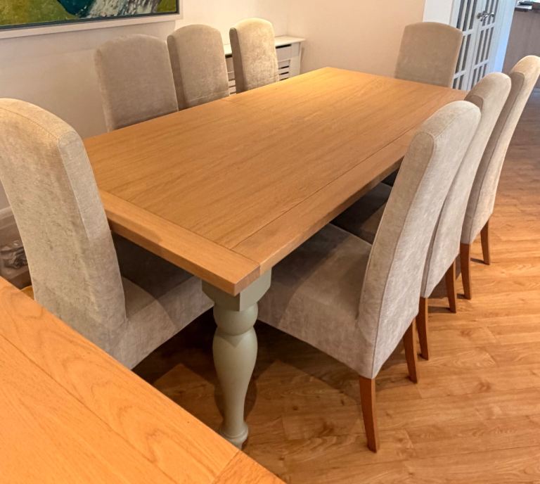 Next Shaftesbury Sage 6-8 seater extending large wooden dining table with 8 Sienna dining chairs