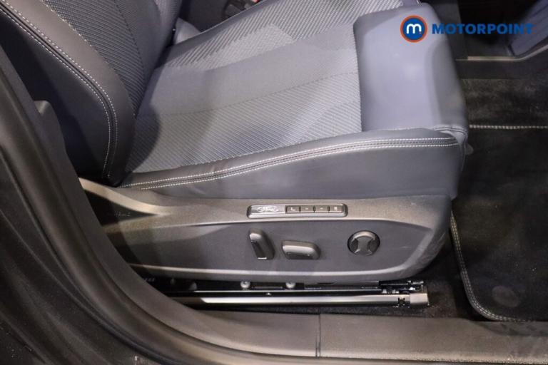 2025 Ford Explorer 210kW Select 77kWh 5dr Auto SUV Electric Automatic