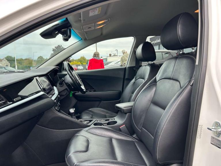 2020 Kia Niro 1.6 Niro 3 PHEV Semi-Auto 5dr SUV Hybrid Automatic