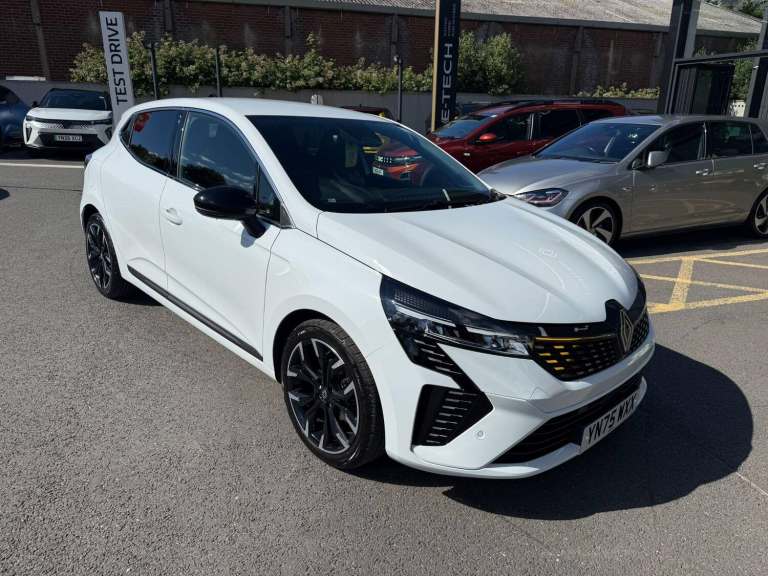 2025 Renault Clio techno TCe 90 MY26 HATCHBACK Petrol Manual