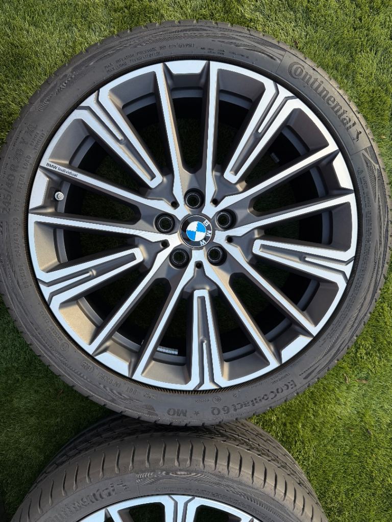 4 x BMW Individual 869 M 20" Alloy Wheels + Continental Tyres 8Jx20 245/40/20 EcoContact 6Q X1/IX1