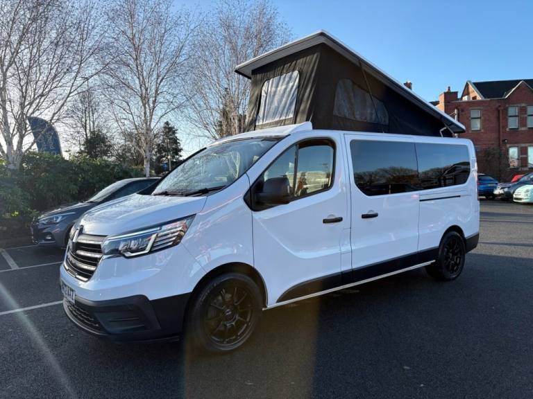 2023 Renault Trafic 2.0 dCi Blue LL30 Business+ Panel Van 5dr Diesel Manual L2 H1 Euro 6 (s/s)  M...