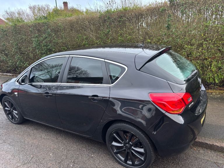 Vauxhall, ASTRA, Hatchback, 2010, Manual, 1598 (cc), 5 doors