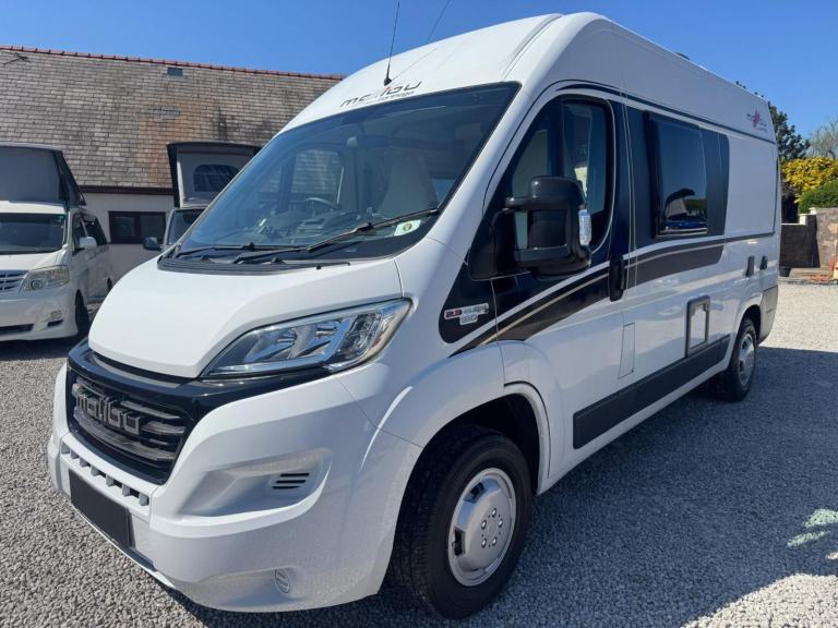 Malibu Compact 540 DB by Carthago - Luxury 5.4m - Campervan