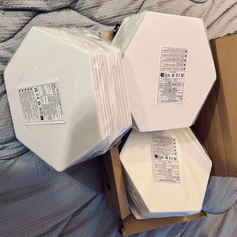 Sonic Acoustics 12 Pack Hexagon Self Adhesive Acoustic Foam Panels Sound Proofing - White & Grey New