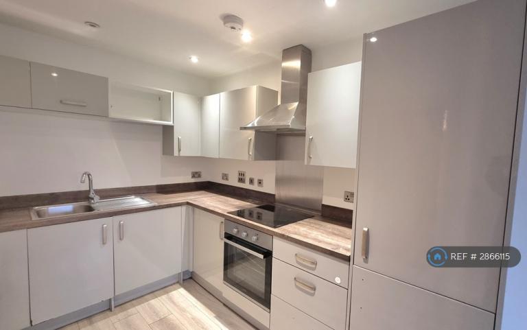 2 bedroom flat in The Silk Works, Coventry, CV6 (2 bed) (#2866115)